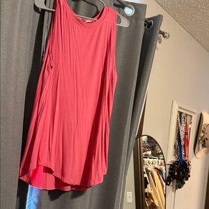 Zenana Outfitters Coral Pink Sleeveless Scoop Neck Tank